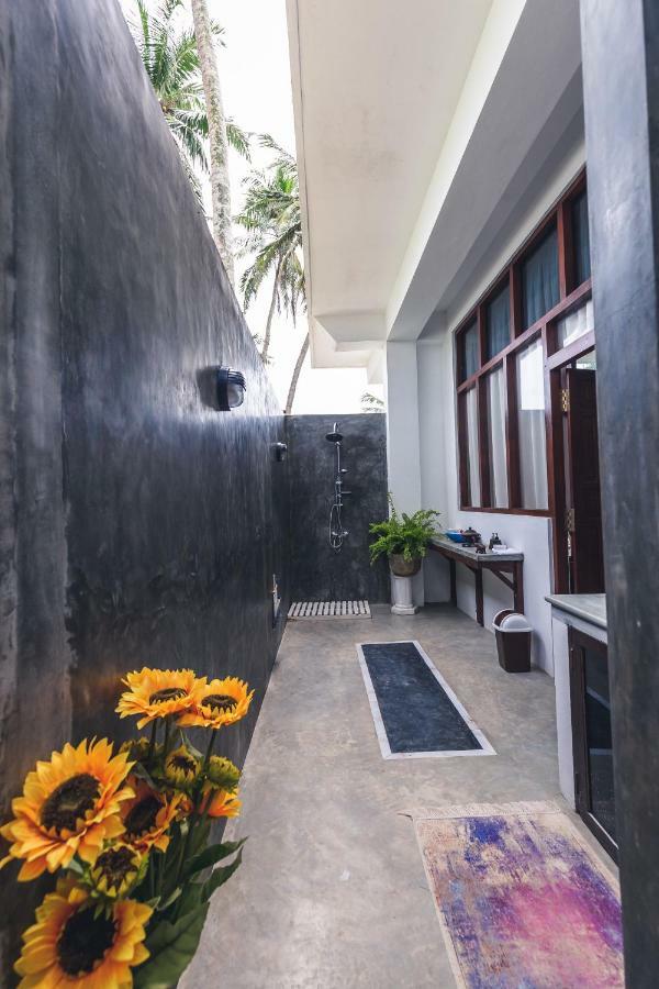 Nirvana Beach Boutique Hotel Netolpitiya Exterior photo